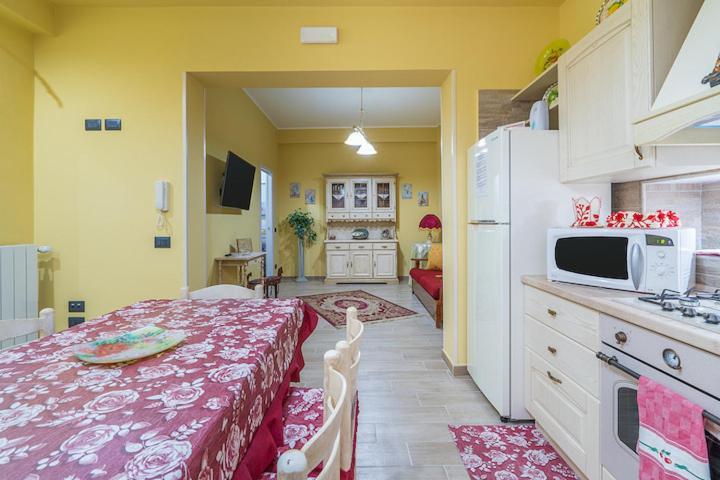 הוילה אוגוסטה Casa Da Flo' מראה חיצוני תמונה